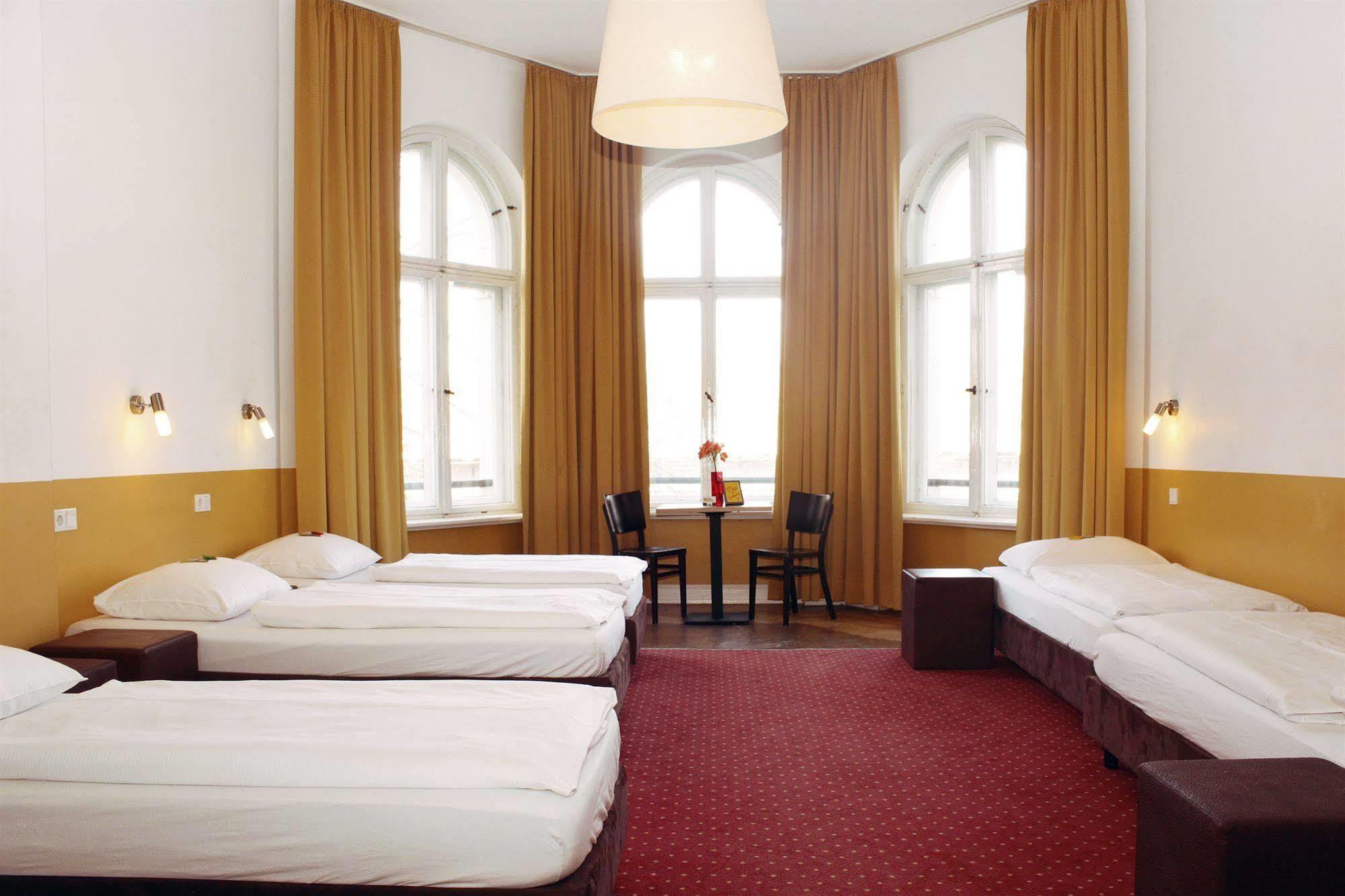 Grand Hostel Berlin Classic Экстерьер фото